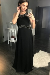 Czarna sukienka Yournewstyle z długim rękawem
