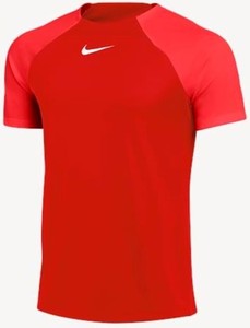 Czerwona bluzka dziecięca Nike z tkaniny