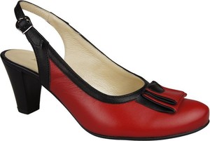 Czerwone sandały Jankobut w stylu casual z klamrami ze skóry