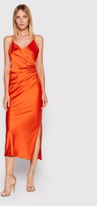 Pomarańczowa sukienka Imperial z dekoltem w kształcie litery v dopasowana midi