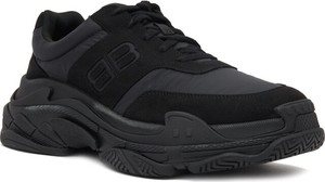 Czarne buty sportowe Balenciaga sznurowane w sportowym stylu