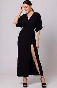 Czarna sukienka Makover z długim rękawem maxi kopertowa