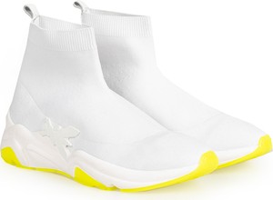 Buty sportowe ubierzsie.com w sportowym stylu