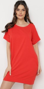 Czerwona sukienka born2be z krótkim rękawem t-shirt w stylu casual