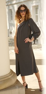 Sukienka Naoko-store.pl z długim rękawem w stylu casual z dekoltem w kształcie litery v