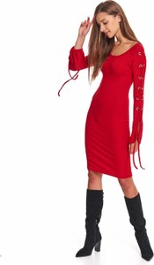 Czerwona sukienka Troll w stylu casual dopasowana