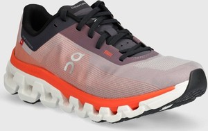 Buty sportowe On-running z płaską podeszwą w sportowym stylu sznurowane