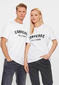 Bluzka Converse w młodzieżowym stylu