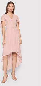 Różowa sukienka Rinascimento midi z krótkim rękawem asymetryczna