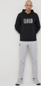 Czarna bluza Calvin Klein z nadrukiem