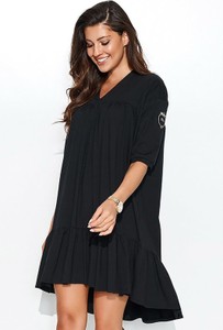 Czarna sukienka Numinou mini w stylu casual z długim rękawem