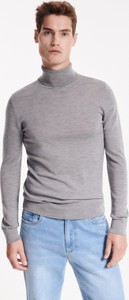 Sweter Reserved z wełny z golfem w stylu casual