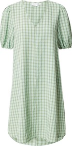 Zielona sukienka Vila w stylu casual mini z krótkim rękawem