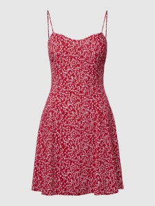 Czerwona sukienka Review rozkloszowana mini