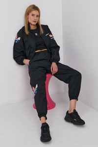 Czarna kurtka Adidas Originals w sportowym stylu bez kaptura krótka