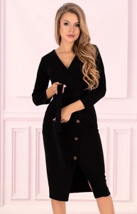Czarna sukienka MERRIBEL midi z długim rękawem w stylu klasycznym
