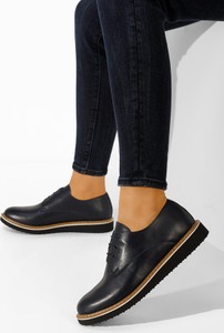 Czarne półbuty Zapatos w stylu casual