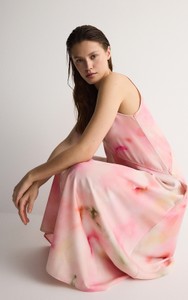 Różowa sukienka Reserved w stylu casual z tkaniny z dekoltem w kształcie litery v