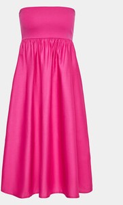 Różowa sukienka Gina Tricot trapezowa