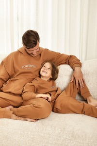 Brązowa bluza Family Concept By 5.10.15. z dresówki