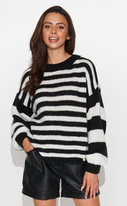 Sweter Numinou w stylu casual