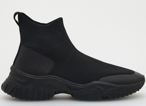 Czarne buty sportowe Reserved z płaską podeszwą