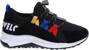 Czarne buty sportowe Pantofelek24.pl w sportowym stylu