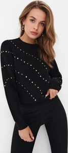Czarny sweter Mohito