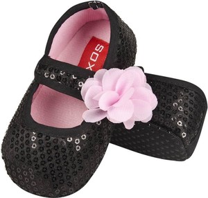 Czarne buciki niemowlęce Soxo dla dziewczynek