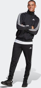 Czarny dres Adidas w sportowym stylu