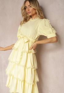 Żółta sukienka Renee z krótkim rękawem w stylu casual