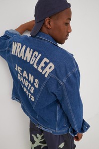 Niebieska kurtka Wrangler krótka w młodzieżowym stylu