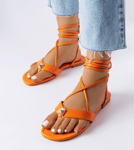 Pomarańczowe sandały BM z płaską podeszwą