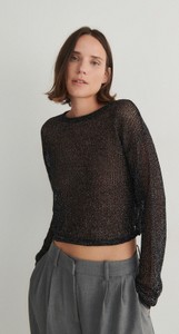 Czarny sweter Reserved