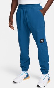 Niebieskie spodnie Nike z tkaniny