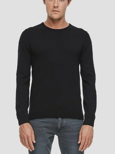 Czarny sweter S.Oliver w stylu casual z okrągłym dekoltem