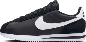 Czarne buty sportowe Nike sznurowane cortez