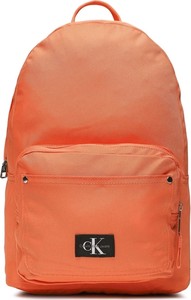 Pomarańczowy plecak Calvin Klein w sportowym stylu
