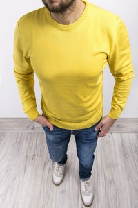 Sweter Risardi w stylu casual z okrągłym dekoltem