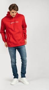 Czerwona bluza ubierzsie.com z tkaniny w stylu casual