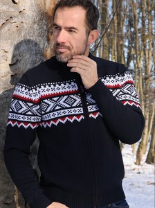 Sweter M. Lasota ze stójką w bożonarodzeniowy wzór