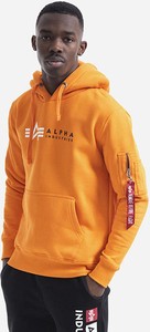 Pomarańczowa bluza Alpha Industries w młodzieżowym stylu