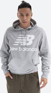 Bluza New Balance w sportowym stylu