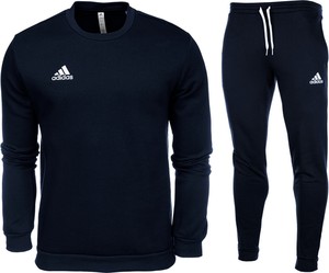 Granatowy dres Adidas w sportowym stylu