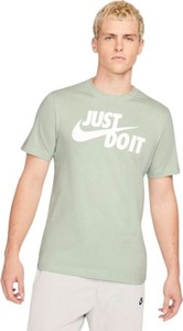 Zielony t-shirt Nike z krótkim rękawem