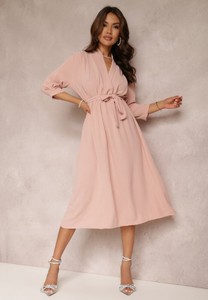 Różowa sukienka Renee w stylu casual z tkaniny midi