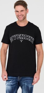 Czarny t-shirt Givenchy w młodzieżowym stylu