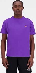 Fioletowy t-shirt New Balance w stylu klasycznym z dzianiny
