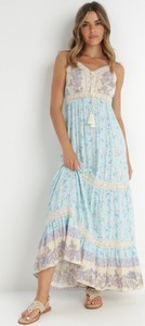 Sukienka born2be z dekoltem w kształcie litery v trapezowa z tkaniny