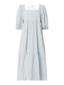 Niebieska sukienka EDITED maxi z długim rękawem z bawełny